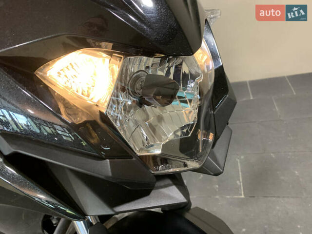 Черный Кавасаки Версис, объемом двигателя 0.3 л и пробегом 7 тыс. км за 5000 $, фото 14 на Automoto.ua