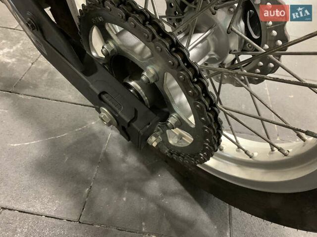 Черный Кавасаки Версис, объемом двигателя 0.3 л и пробегом 7 тыс. км за 5000 $, фото 22 на Automoto.ua