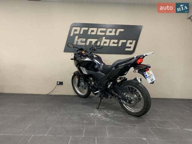 Черный Кавасаки Версис, объемом двигателя 0.3 л и пробегом 7 тыс. км за 5000 $, фото 5 на Automoto.ua
