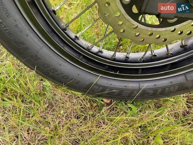 Чорний Кавасакі Версіс, об'ємом двигуна 0 л та пробігом 6 тис. км за 5500 $, фото 11 на Automoto.ua