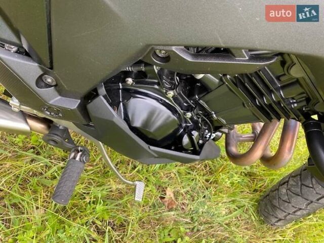 Чорний Кавасакі Версіс, об'ємом двигуна 0 л та пробігом 6 тис. км за 5500 $, фото 8 на Automoto.ua
