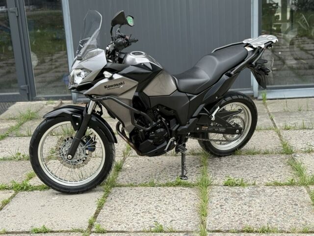 Кавасакі Версіс, об'ємом двигуна 0.25 л та пробігом 0 тис. км за 4550 $, фото 5 на Automoto.ua