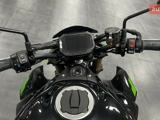 Кавасаки З, объемом двигателя 0.95 л и пробегом 0 тыс. км за 14573 $, фото 8 на Automoto.ua