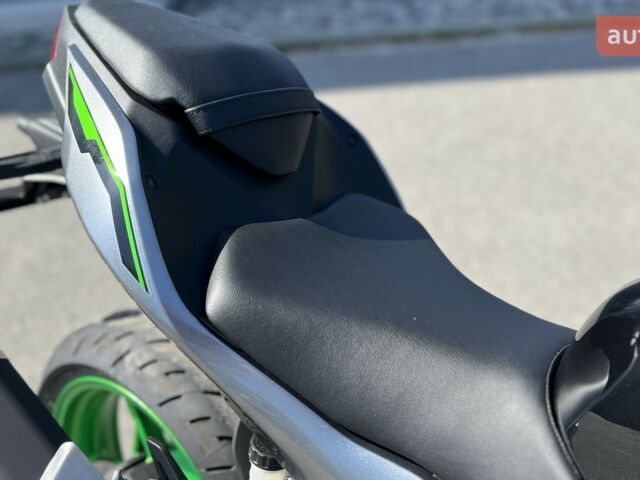 купити нове авто Кавасакі Z 2025 року від офіційного дилера Дніпромотор Кавасакі фото