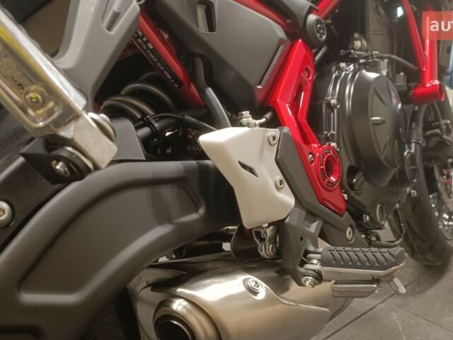 Кавасакі Z, об'ємом двигуна 0.65 л та пробігом 0 тис. км за 11081 $, фото 25 на Automoto.ua