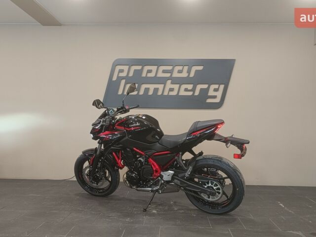 Кавасакі Z, об'ємом двигуна 0.65 л та пробігом 0 тис. км за 11081 $, фото 7 на Automoto.ua