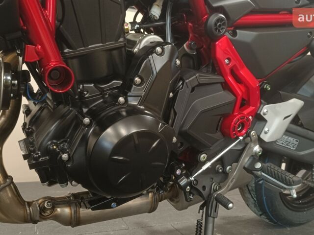 Кавасакі Z, об'ємом двигуна 0.65 л та пробігом 0 тис. км за 11081 $, фото 15 на Automoto.ua