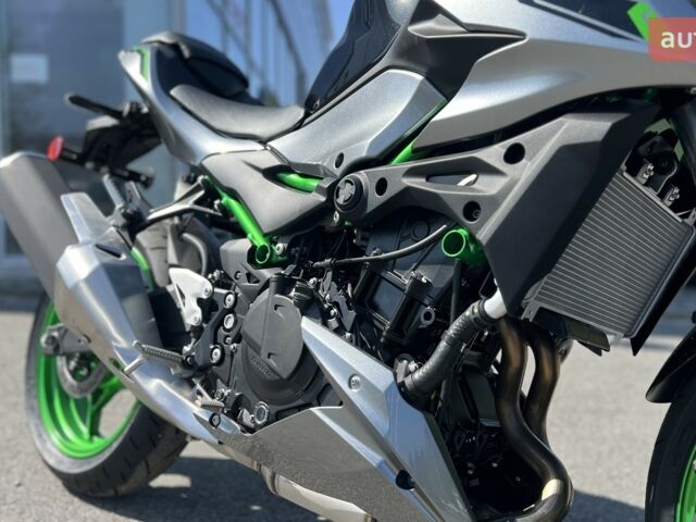 купити нове авто Кавасакі Z 2025 року від офіційного дилера Дніпромотор Кавасакі фото