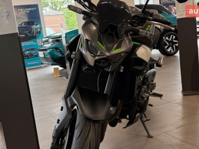 Кавасаки З, объемом двигателя 0.95 л и пробегом 0 тыс. км за 14507 $, фото 2 на Automoto.ua