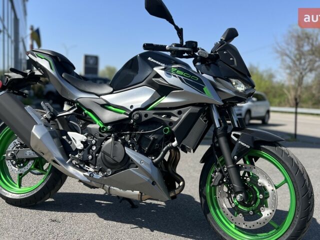 купити нове авто Кавасакі Z 2025 року від офіційного дилера Дніпромотор Кавасакі фото