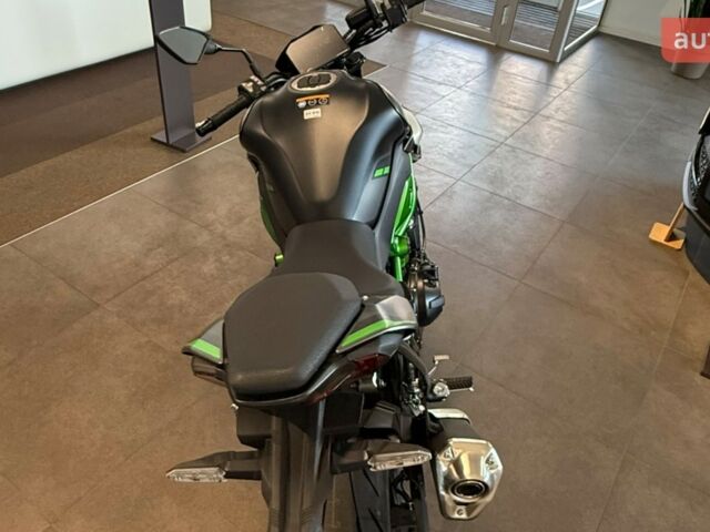 Кавасаки З, объемом двигателя 0.95 л и пробегом 0 тыс. км за 14507 $, фото 7 на Automoto.ua
