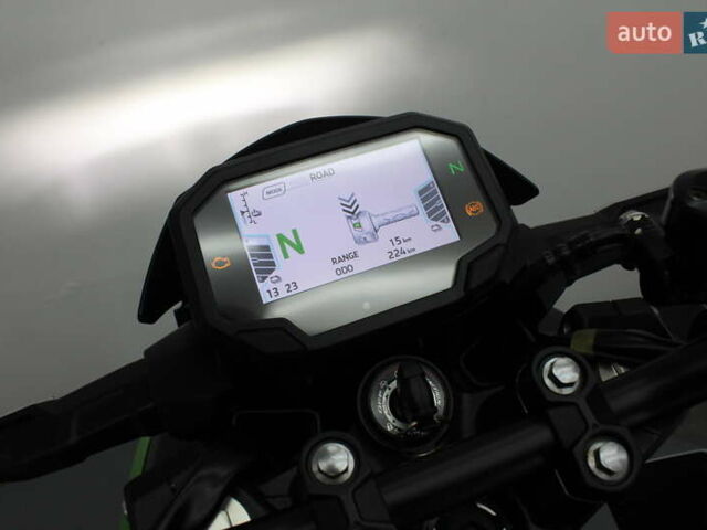 Серый Кавасаки З, объемом двигателя 0.1 л и пробегом 1 тыс. км за 5500 $, фото 18 на Automoto.ua