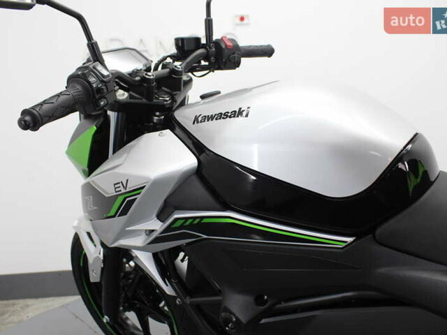 Серый Кавасаки З, объемом двигателя 0.1 л и пробегом 1 тыс. км за 5500 $, фото 12 на Automoto.ua