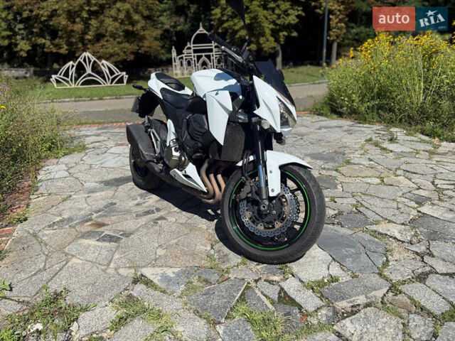Белый Кавасаки ЗР, объемом двигателя 0.81 л и пробегом 23 тыс. км за 7000 $, фото 3 на Automoto.ua