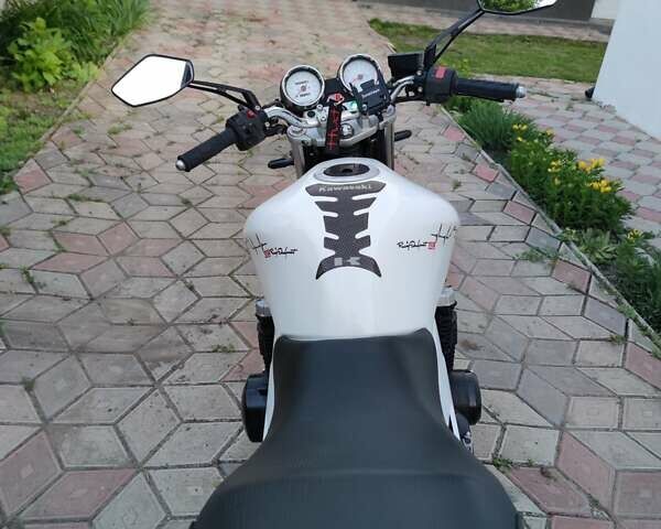 Бежевый Кавасаки ЗР, объемом двигателя 0.75 л и пробегом 49 тыс. км за 3200 $, фото 7 на Automoto.ua