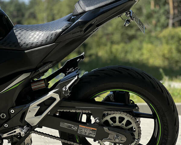 Черный Кавасаки ЗР, объемом двигателя 0.8 л и пробегом 20 тыс. км за 7800 $, фото 20 на Automoto.ua