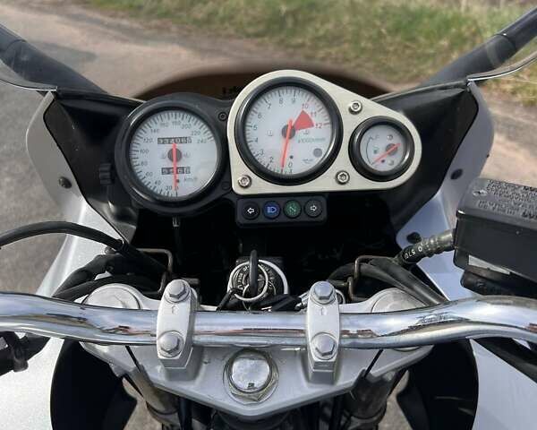 Сірий Кавасакі ЗР, об'ємом двигуна 0 л та пробігом 34 тис. км за 3450 $, фото 6 на Automoto.ua