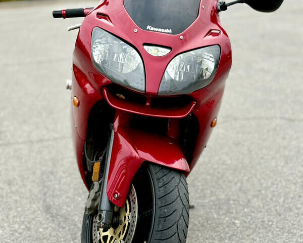 Красный Кавасаки ЗКС, объемом двигателя 0.6 л и пробегом 40 тыс. км за 3350 $, фото 2 на Automoto.ua