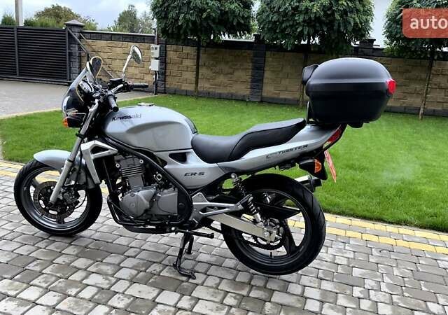 Серый Кавасаки  ER 500, объемом двигателя 0.5 л и пробегом 17 тыс. км за 2999 $, фото 5 на Automoto.ua