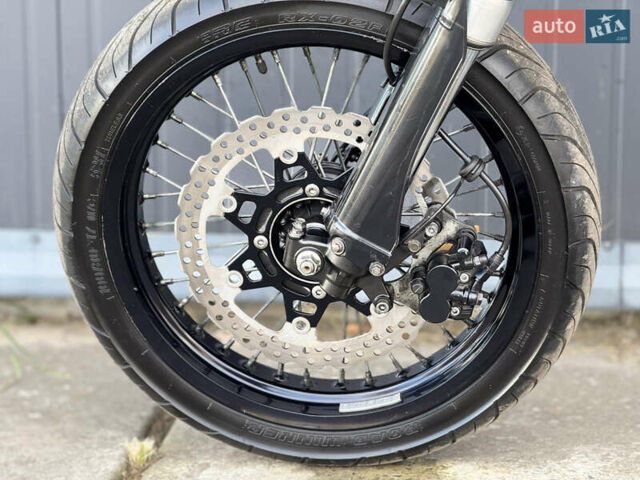 Черный Кавасаки D-Tracker 250, объемом двигателя 0.25 л и пробегом 17 тыс. км за 4000 $, фото 11 на Automoto.ua