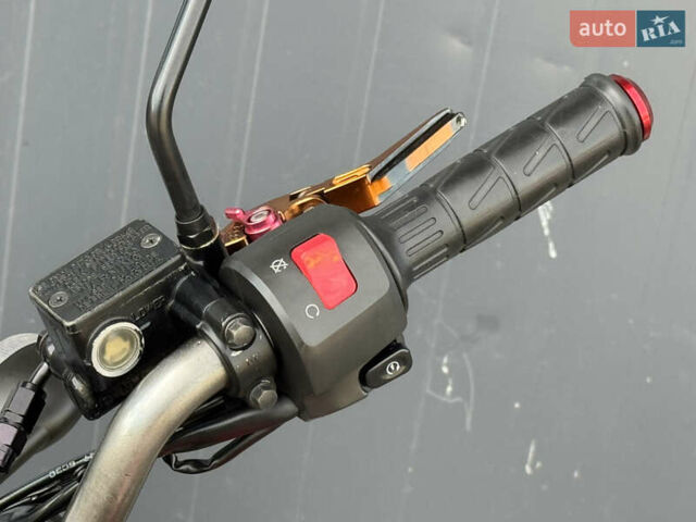 Черный Кавасаки D-Tracker 250, объемом двигателя 0.25 л и пробегом 17 тыс. км за 4000 $, фото 13 на Automoto.ua