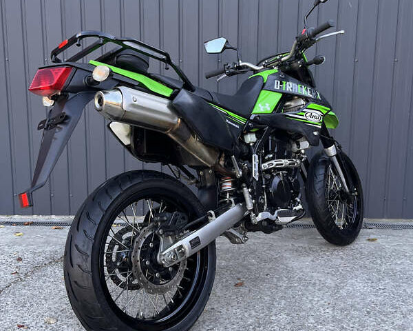 Зеленый Кавасаки D-Tracker 250, объемом двигателя 0.25 л и пробегом 26 тыс. км за 4200 $, фото 3 на Automoto.ua