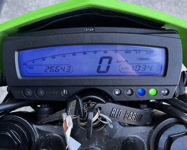 Зеленый Кавасаки D-Tracker 250, объемом двигателя 0.25 л и пробегом 26 тыс. км за 4200 $, фото 5 на Automoto.ua