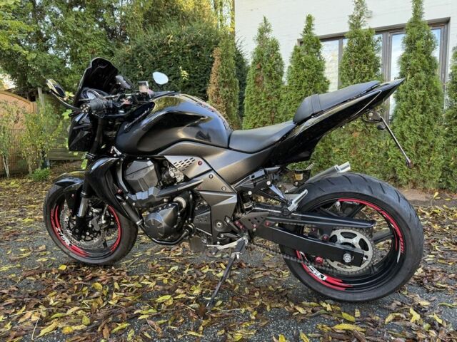 Кавасаки Другая, объемом двигателя 0.75 л и пробегом 0 тыс. км за 6000 $, фото 3 на Automoto.ua