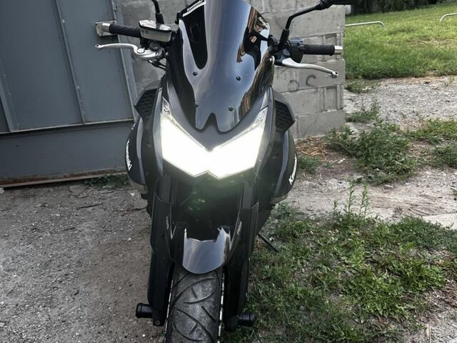 Кавасаки Другая, объемом двигателя 1.04 л и пробегом 0 тыс. км за 8500 $, фото 14 на Automoto.ua