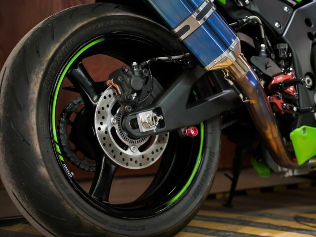 Кавасаки Другая, объемом двигателя 1 л и пробегом 0 тыс. км за 17000 $, фото 18 на Automoto.ua