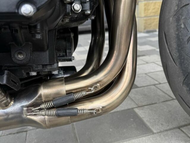 Кавасаки Другая, объемом двигателя 0.9 л и пробегом 0 тыс. км за 10000 $, фото 12 на Automoto.ua