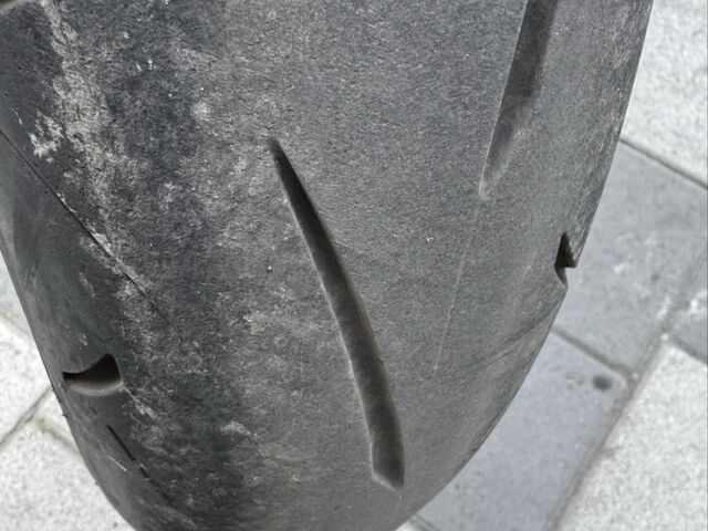 Кавасаки Другая, объемом двигателя 0.9 л и пробегом 0 тыс. км за 10000 $, фото 21 на Automoto.ua