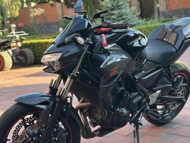 Кавасаки Другая, объемом двигателя 0.65 л и пробегом 0 тыс. км за 7500 $, фото 2 на Automoto.ua