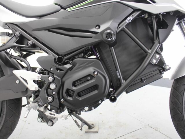 Кавасаки Другая, объемом двигателя 5 л и пробегом 0 тыс. км за 5500 $, фото 19 на Automoto.ua