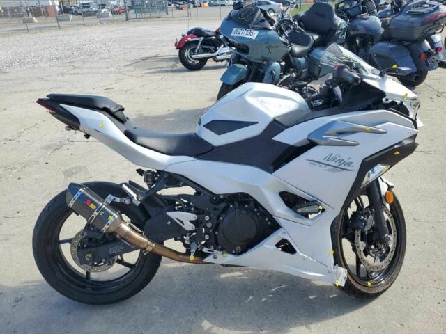 Кавасаки Другая, объемом двигателя 0.5 л и пробегом 0 тыс. км за 2200 $, фото 1 на Automoto.ua