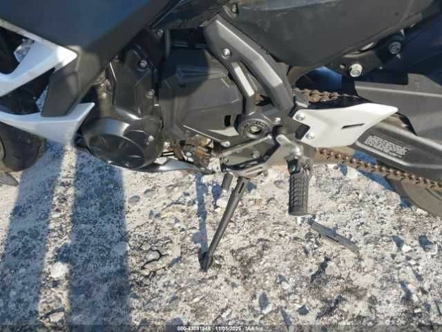 Кавасаки Другая, объемом двигателя 0.65 л и пробегом 0 тыс. км за 2000 $, фото 5 на Automoto.ua