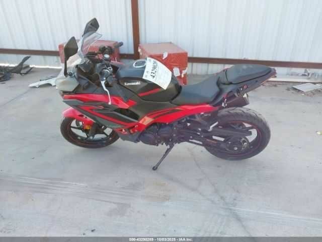 Кавасаки Другая, объемом двигателя 0.5 л и пробегом 0 тыс. км за 1500 $, фото 6 на Automoto.ua