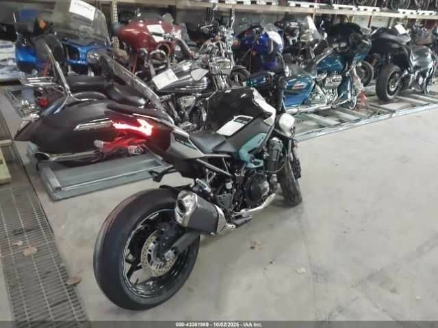 Кавасаки Другая, объемом двигателя 0.9 л и пробегом 0 тыс. км за 3000 $, фото 3 на Automoto.ua