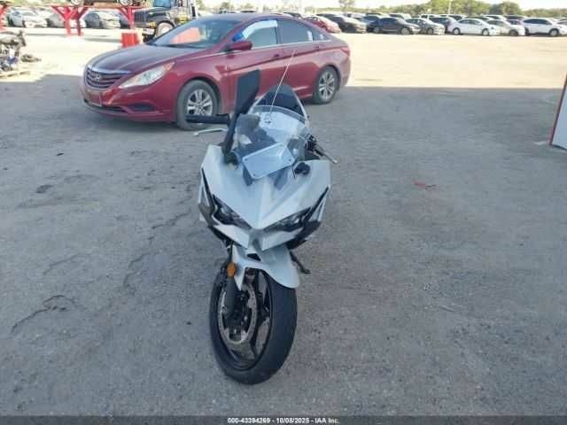 Кавасаки Другая, объемом двигателя 0.5 л и пробегом 0 тыс. км за 1400 $, фото 4 на Automoto.ua