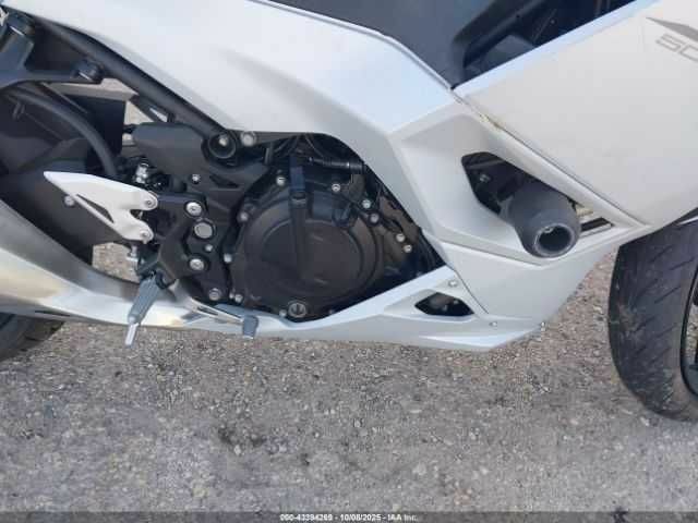 Кавасаки Другая, объемом двигателя 0.5 л и пробегом 0 тыс. км за 1400 $, фото 7 на Automoto.ua