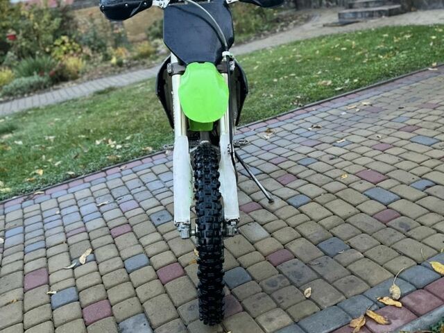 Кавасаки Другая, объемом двигателя 0.25 л и пробегом 0 тыс. км за 3022 $, фото 5 на Automoto.ua