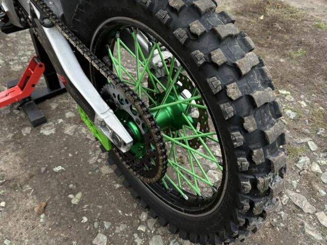 Кавасаки Другая, объемом двигателя 0.45 л и пробегом 0 тыс. км за 4000 $, фото 5 на Automoto.ua