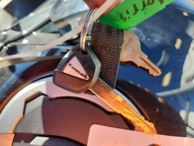 Кавасаки Другая, объемом двигателя 0.9 л и пробегом 0 тыс. км за 3500 $, фото 7 на Automoto.ua