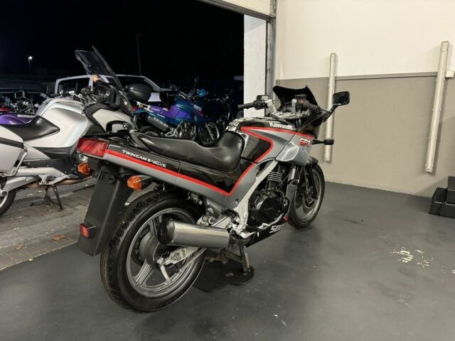 Кавасаки Другая, объемом двигателя 0.5 л и пробегом 0 тыс. км за 1950 $, фото 2 на Automoto.ua