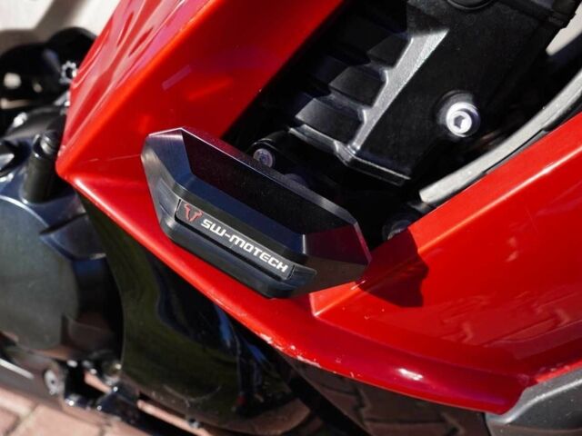 Кавасаки Другая, объемом двигателя 1.04 л и пробегом 0 тыс. км за 7900 $, фото 13 на Automoto.ua