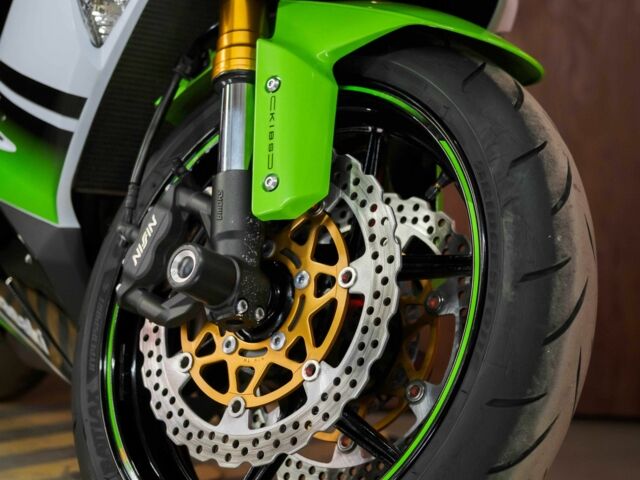 Кавасаки Другая, объемом двигателя 0.64 л и пробегом 0 тыс. км за 11500 $, фото 13 на Automoto.ua