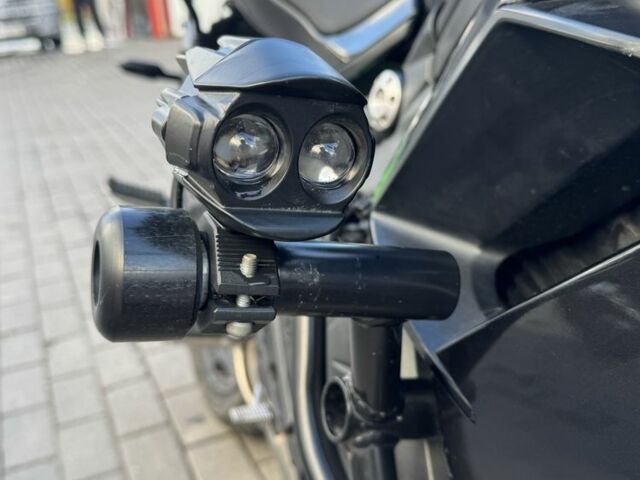 Кавасаки Другая, объемом двигателя 0.4 л и пробегом 0 тыс. км за 6000 $, фото 6 на Automoto.ua