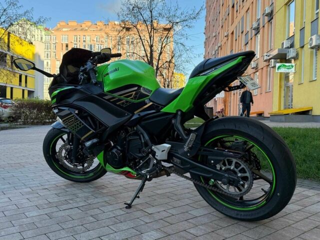 Кавасаки Другая, объемом двигателя 0.65 л и пробегом 0 тыс. км за 9200 $, фото 3 на Automoto.ua