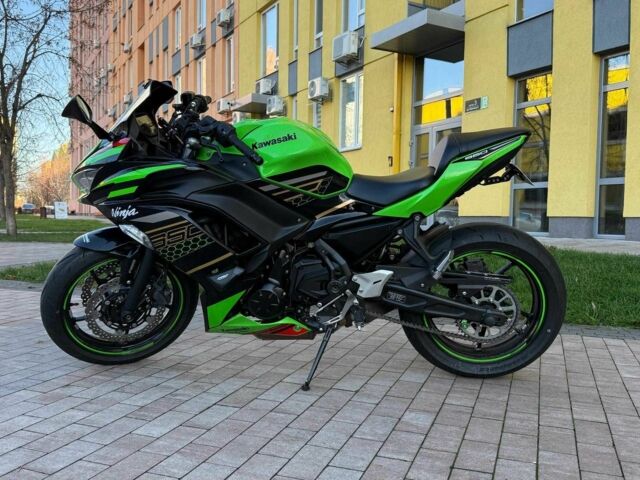 Кавасаки Другая, объемом двигателя 0.65 л и пробегом 0 тыс. км за 9200 $, фото 2 на Automoto.ua