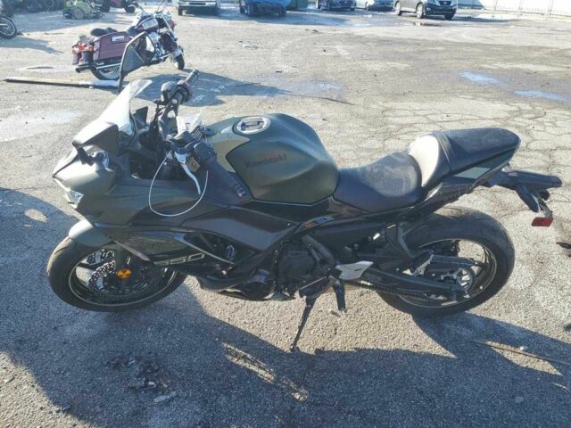 Кавасакі Інша, об'ємом двигуна 0.65 л та пробігом 0 тис. км за 2000 $, фото 2 на Automoto.ua